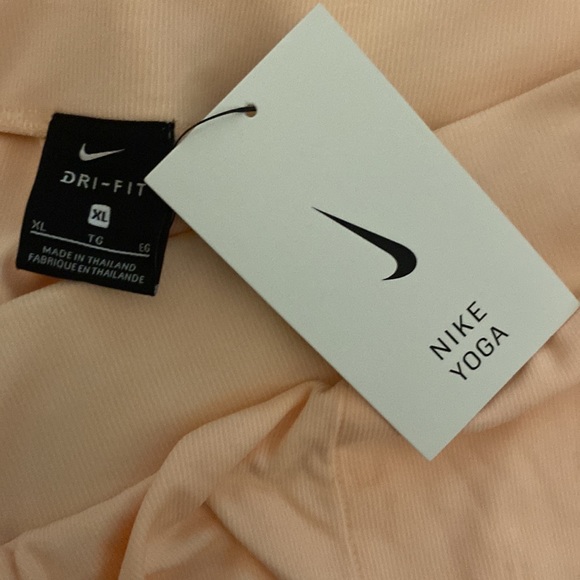 NWT Coral Pink Nike Yoga Shorts - Picture 4 of 4